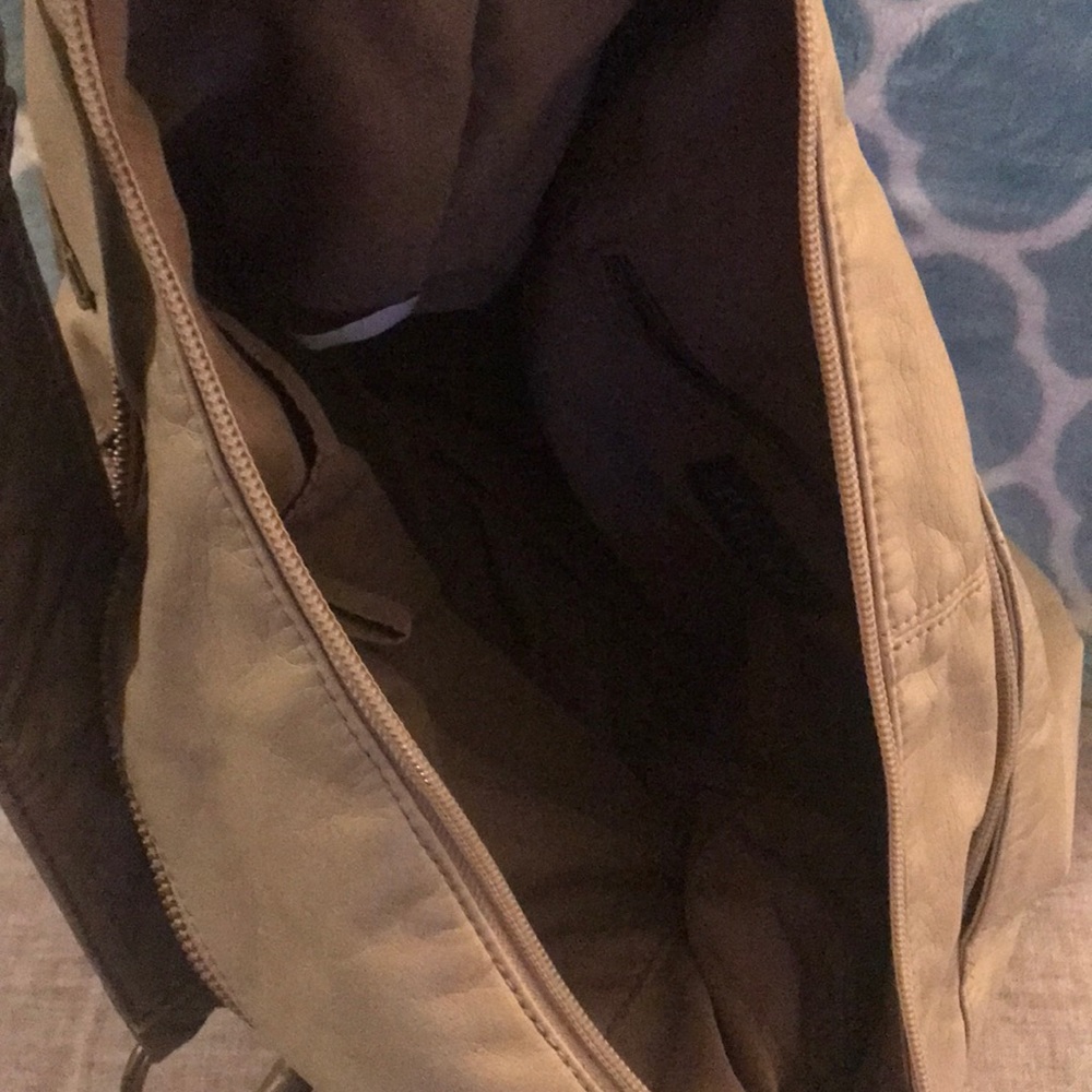 Purse - Picture 3 of 3